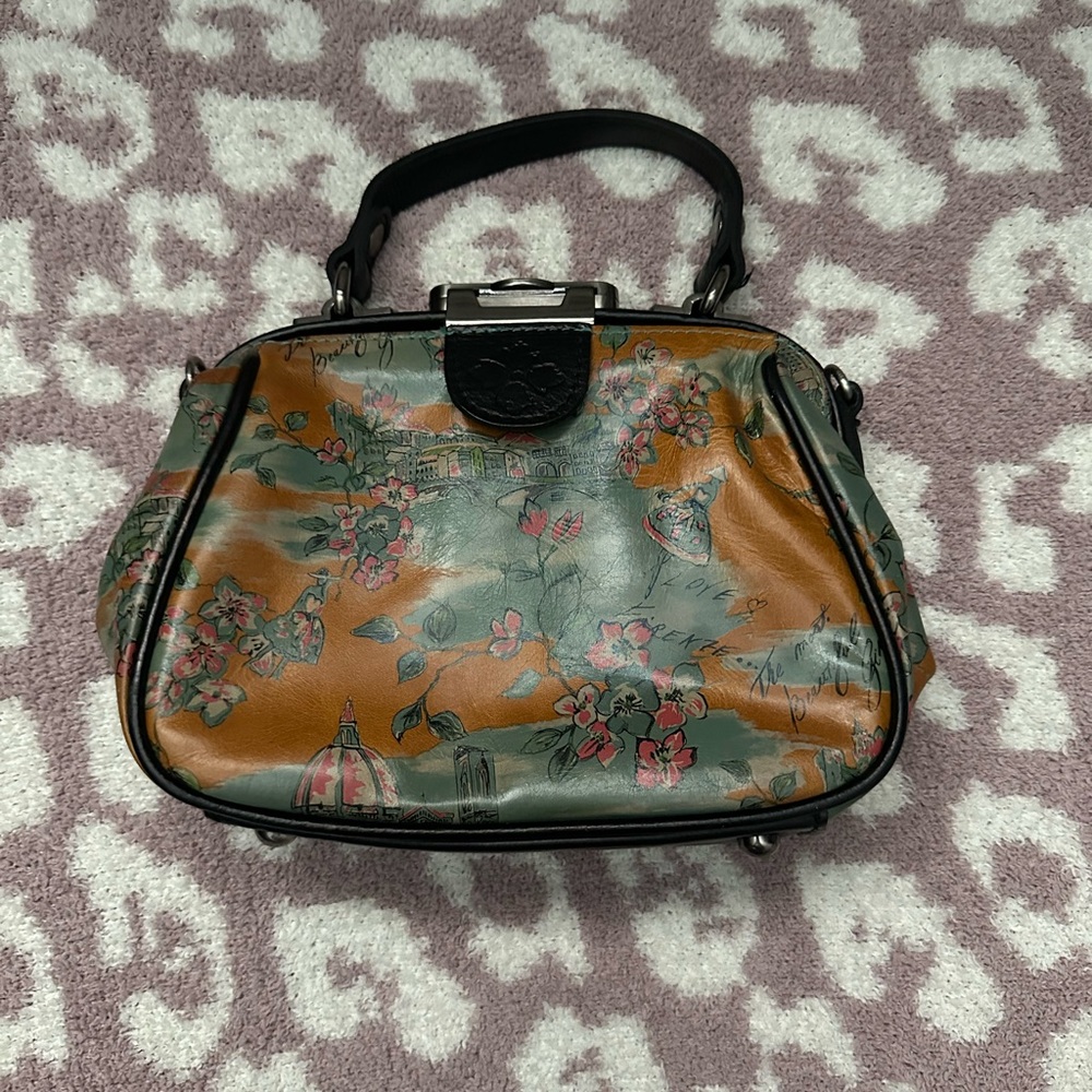 Antica Mini Frame - Beautiful Girl Patricia Nash